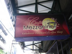 En Route, The Great Binondo Food Trip, Cafe Mezzanine