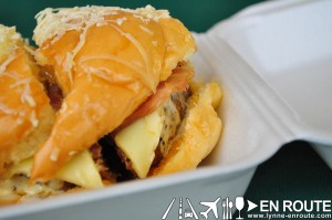 En Route Mercato Centrale Offbeat Chorizo Ensaymada Burger 02