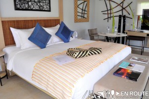 En Route Misibis Bay Luxury Villa Bed