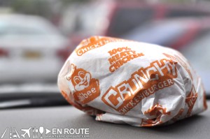 En-Route-Jollibee-Crunchy-Chicken-Burger