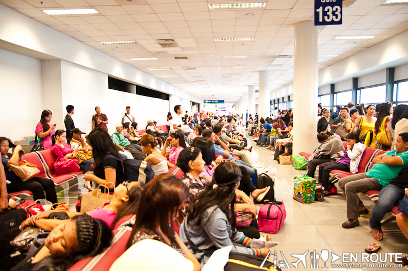 Travelling Through the Ninoy Aquino International Airport Terminal 3 NAIA 3 Philippines-7518