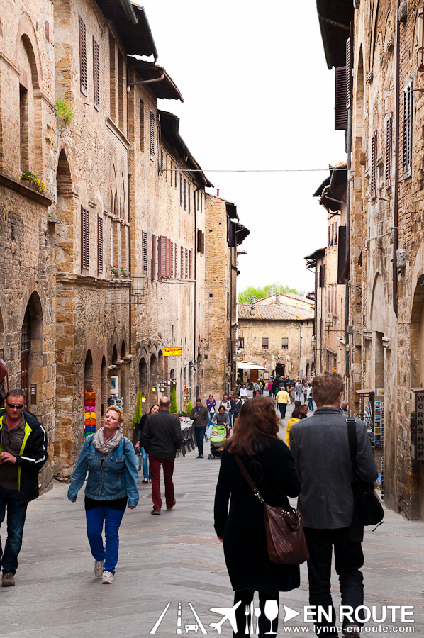 Signs and Sightings San Gimignano Italy-5891