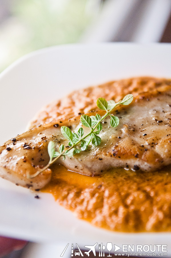 Sea Bass Steak in Vermouth Pepper Sauce 20145 EN ROUTE